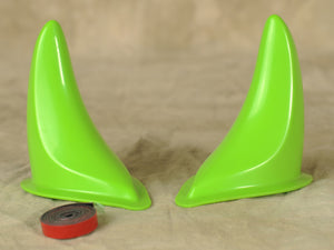 Lime Mohawk Helmet Horn Set